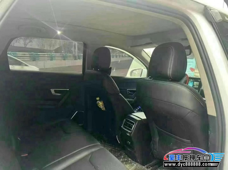 20年比亚迪宋轿车抵押车出售