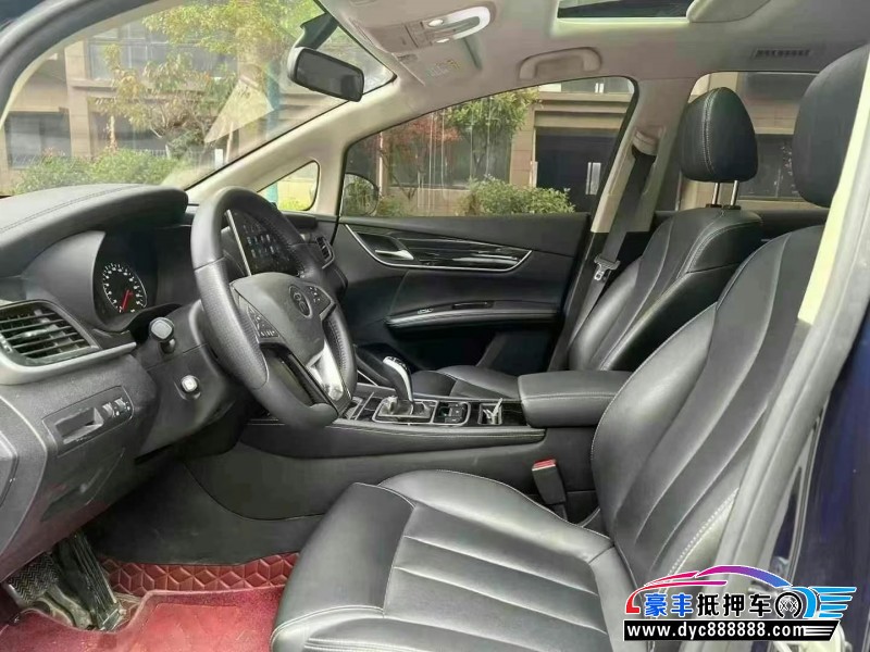 20年比亚迪宋轿车抵押车出售