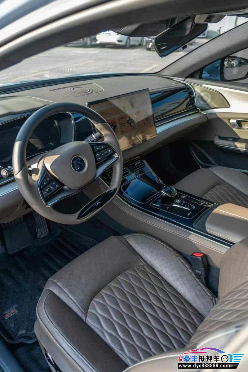 24年比亚迪汉轿车抵押车出售