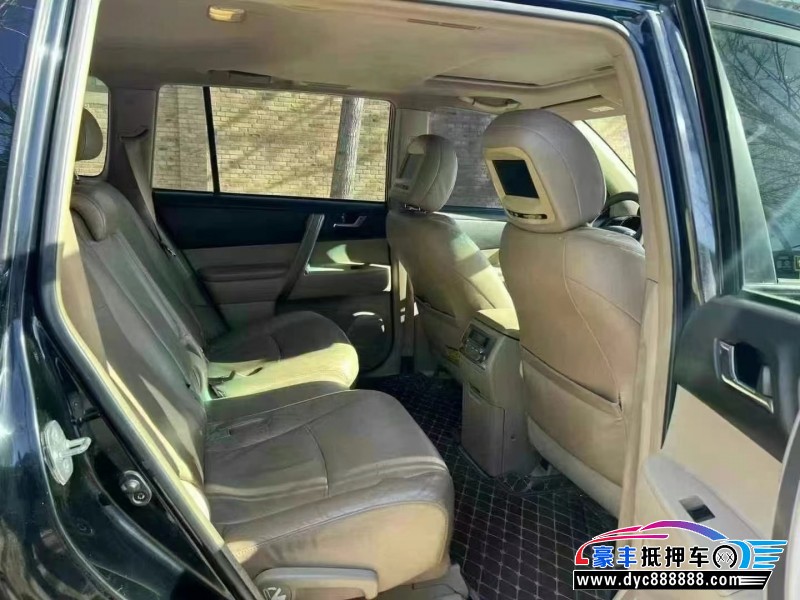 11年丰田汉兰达轿车抵押车出售