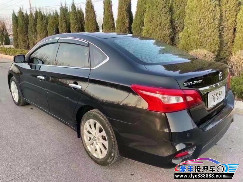 17年日产轩逸轿车抵押车出售