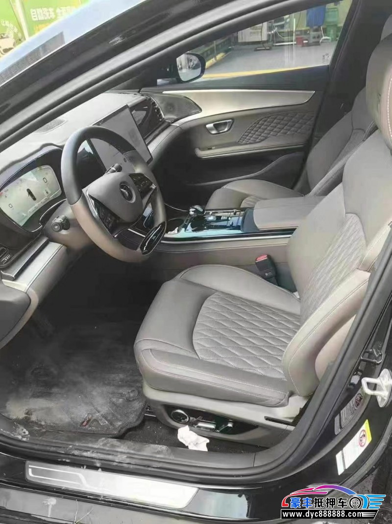 23年比亚迪汉轿车抵押车出售