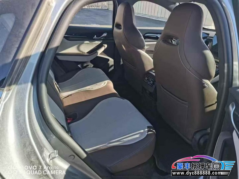 24年比亚迪秦轿车抵押车出售