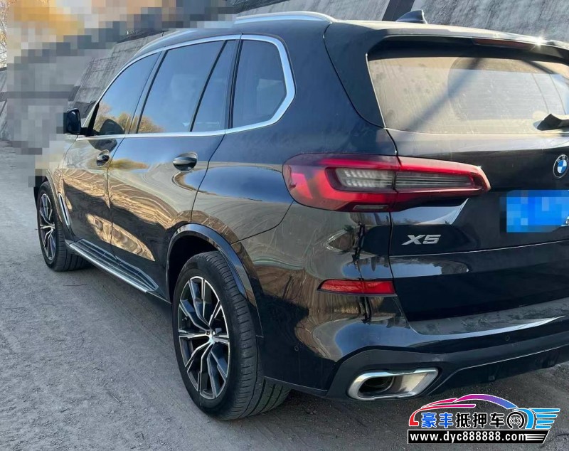 23年宝马X5轿车抵押车出售