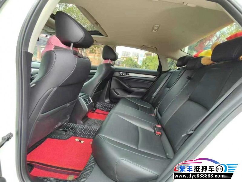 21年本田雅阁轿车抵押车出售