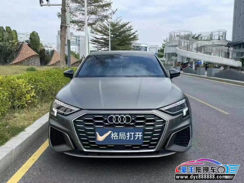 抵押车出售23年奥迪A3轿车