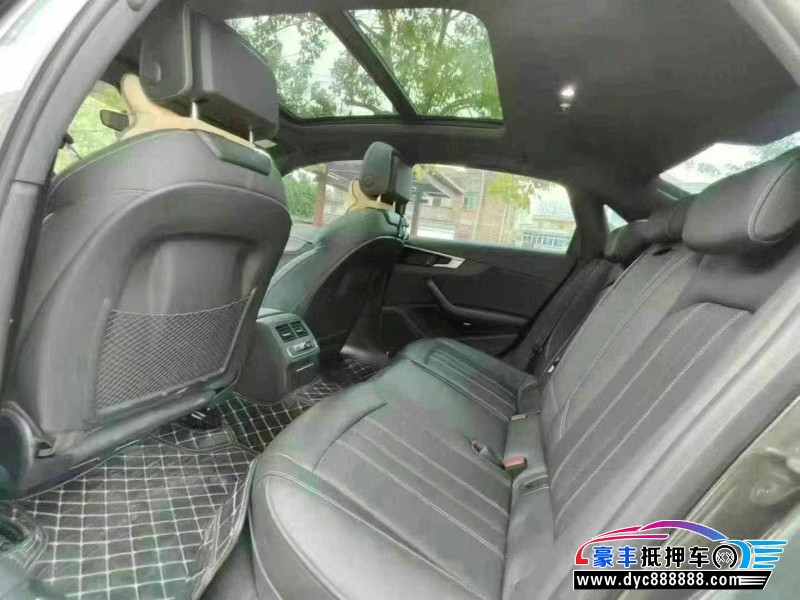 23年奥迪A4L轿车抵押车出售