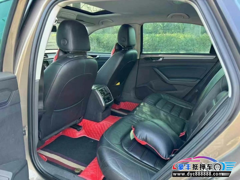 18年大众帕萨特轿车抵押车出售