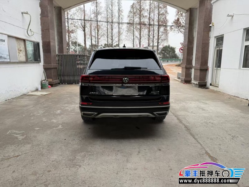 22年大众途昂轿车抵押车出售