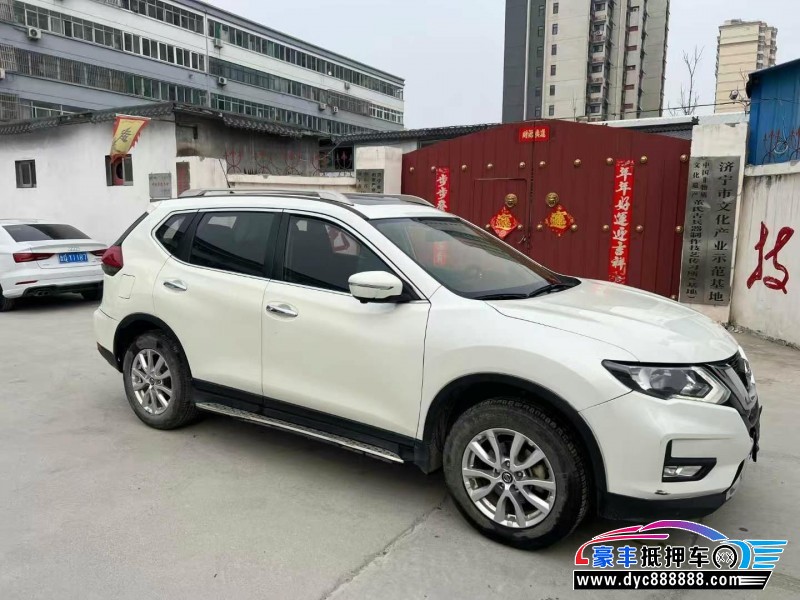 18年日产奇骏轿车抵押车出售