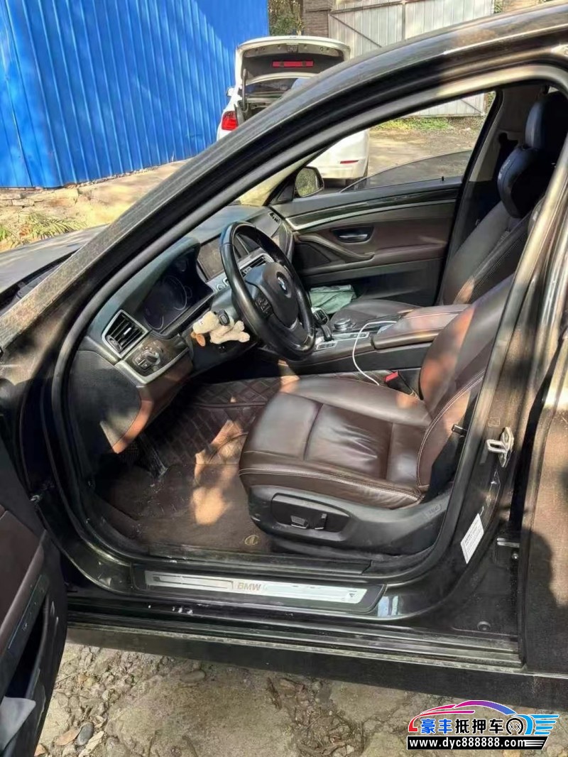 16年宝马5系轿车抵押车出售