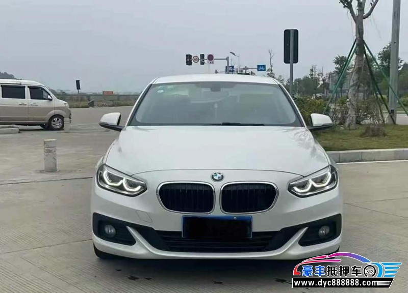 19年宝马1系轿车