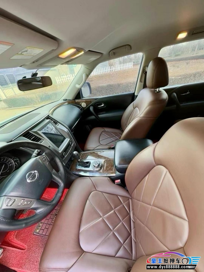 19年日产途乐SUV抵押车出售