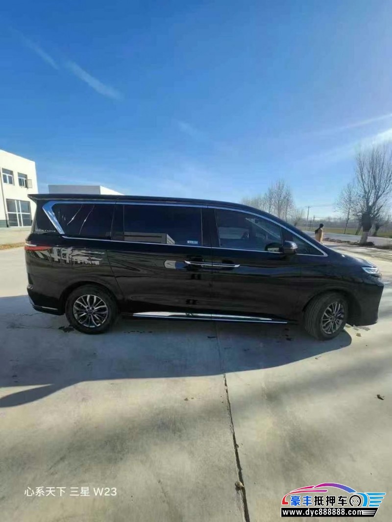 24年奔腾M9轿车抵押车出售