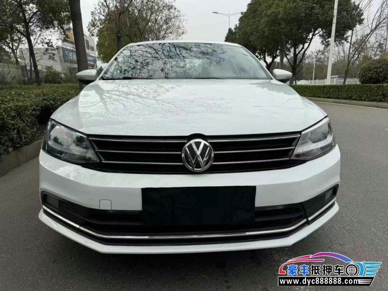 19年大众速腾轿车抵押车出售