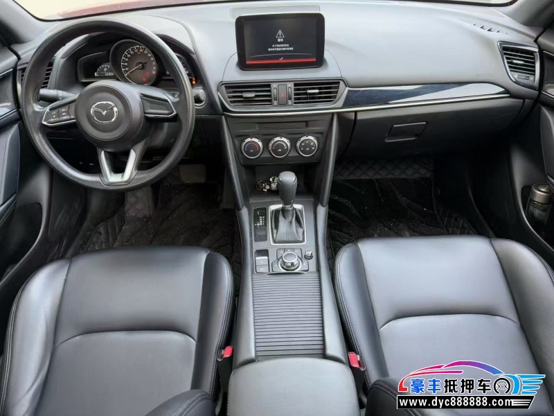 20年马自达CX-4轿车抵押车出售