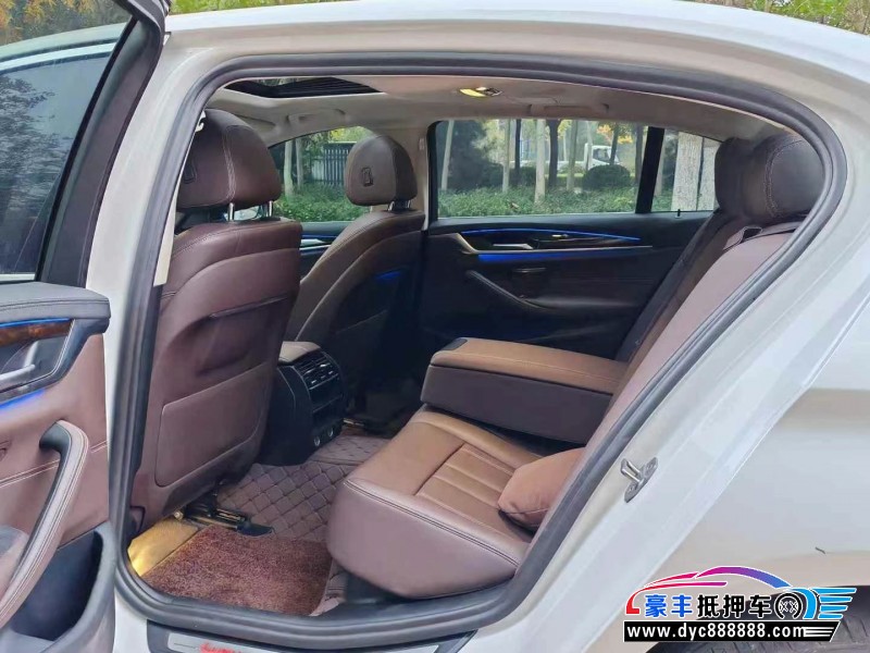 19年宝马5系轿车抵押车出售