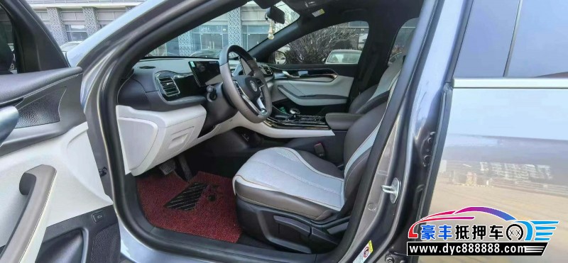 24年比亚迪秦轿车抵押车出售