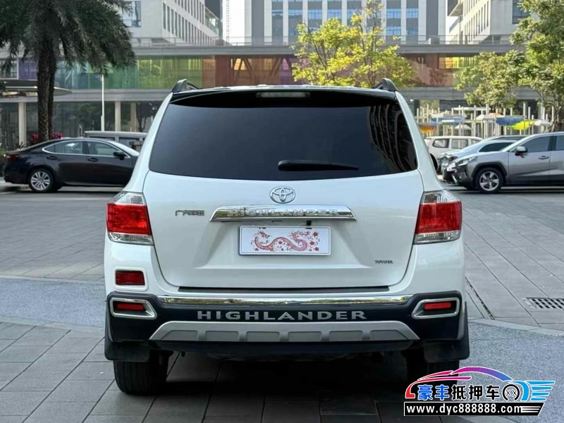 14年丰田汉兰达轿车抵押车出售