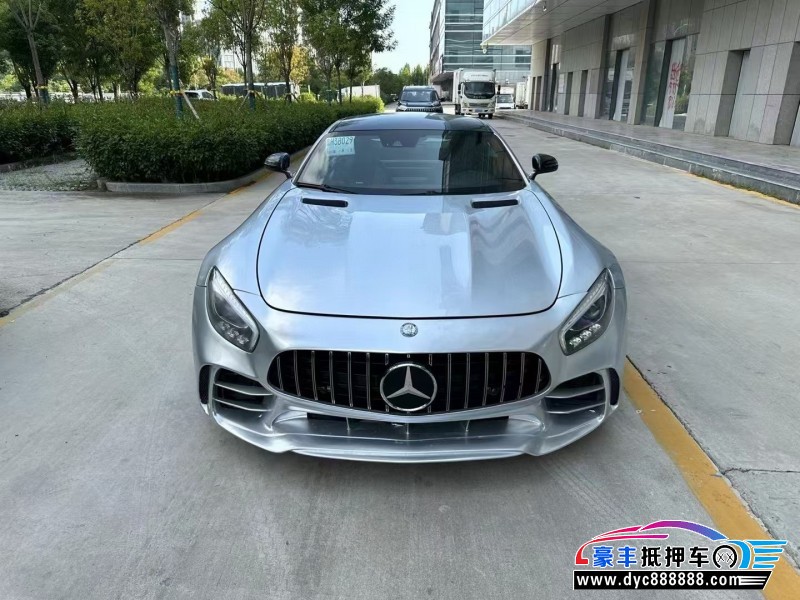 抵押车出售18年奔驰AMG GT轿车