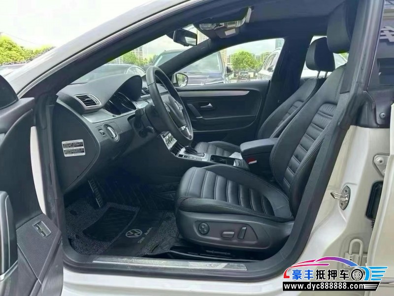 17年大众CC轿车抵押车出售