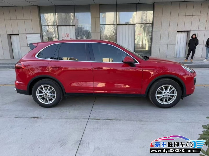 18年保时捷卡宴轿车抵押车出售