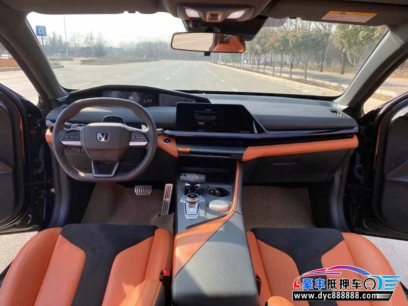 23年长安长安UNI轿车抵押车出售