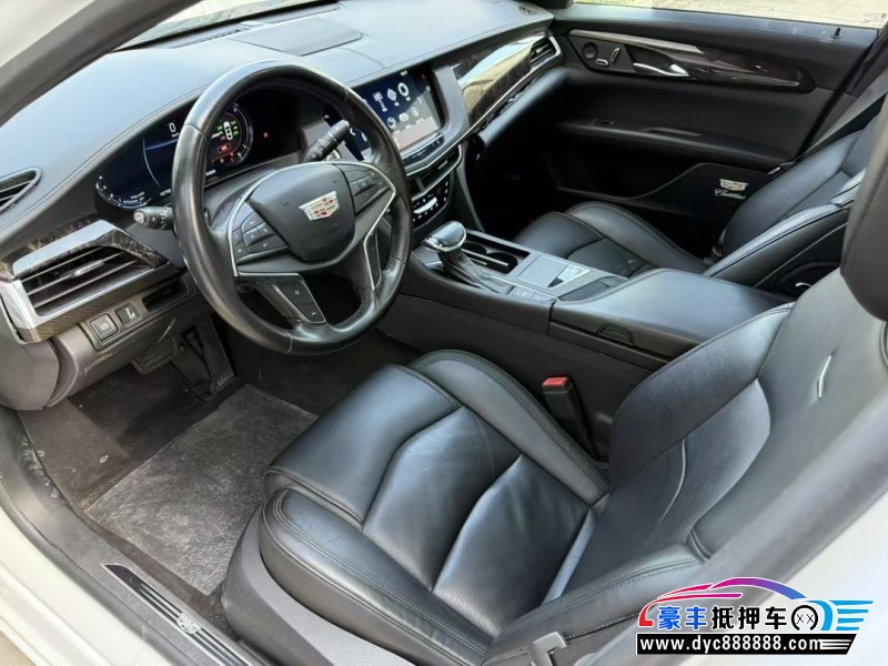 18年凯迪拉克CT6轿车抵押车出售