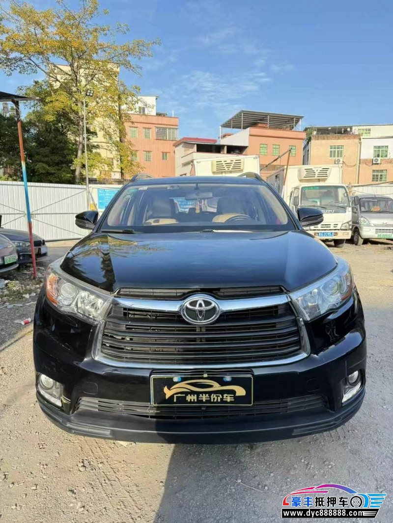 17年丰田汉兰达轿车抵押车出售