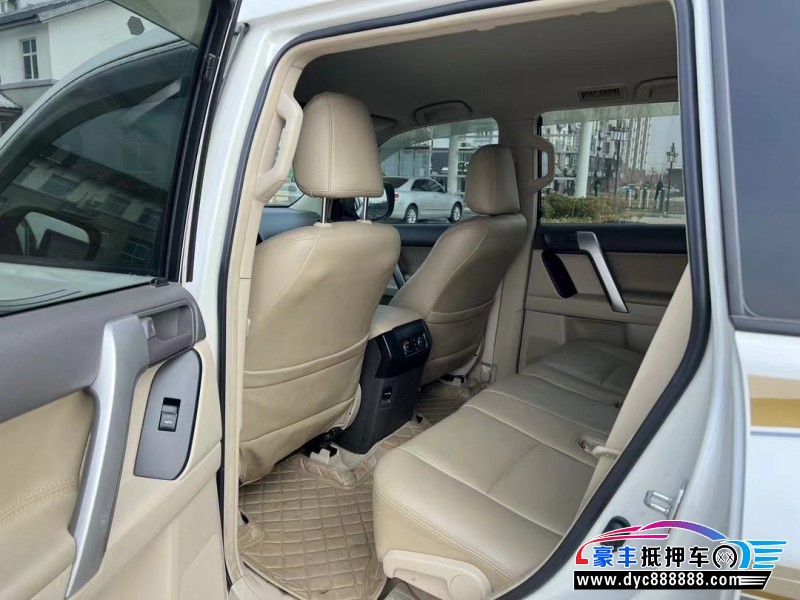 18年丰田普拉多（霸道）轿车抵押车出售