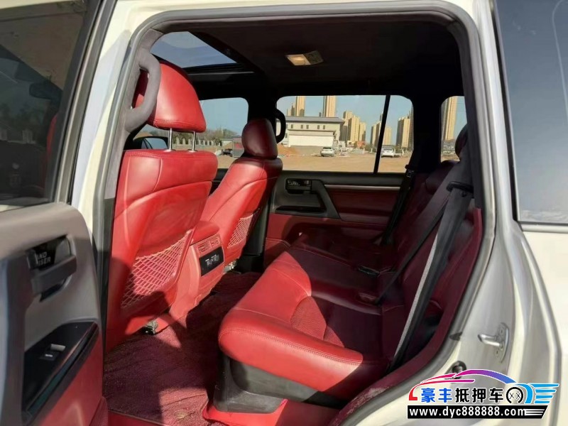 20年丰田兰德酷路泽（陆巡）轿车抵押车出售