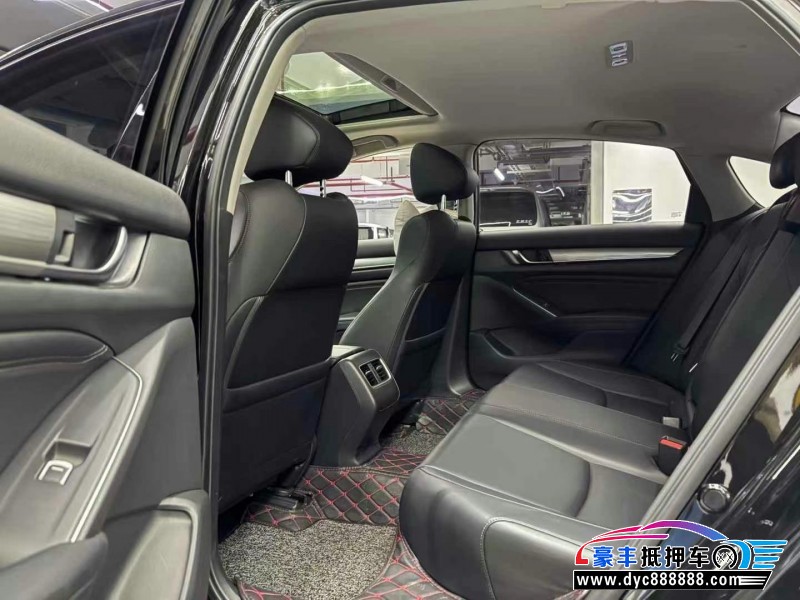 22年本田雅阁轿车抵押车出售