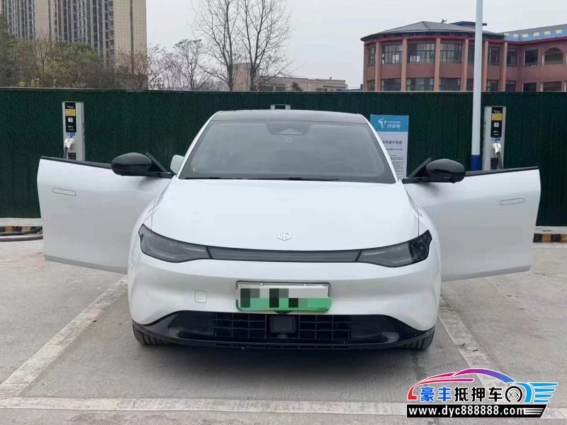 23年零跑c01轿车抵押车出售