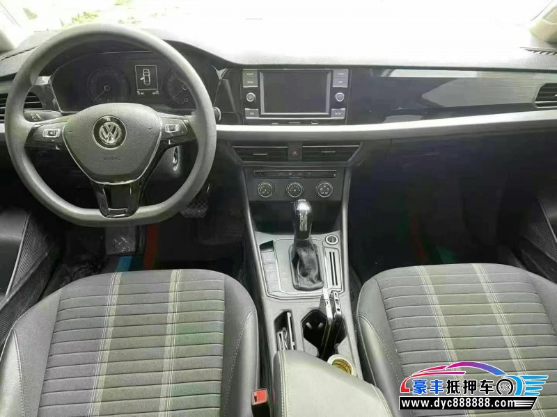 20年大众朗逸轿车抵押车出售