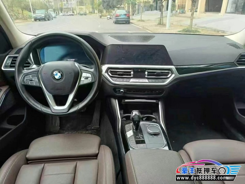 19年宝马3系轿车抵押车出售