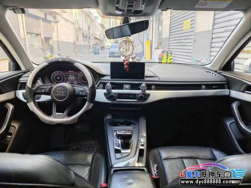 19年奥迪A4L轿车抵押车出售