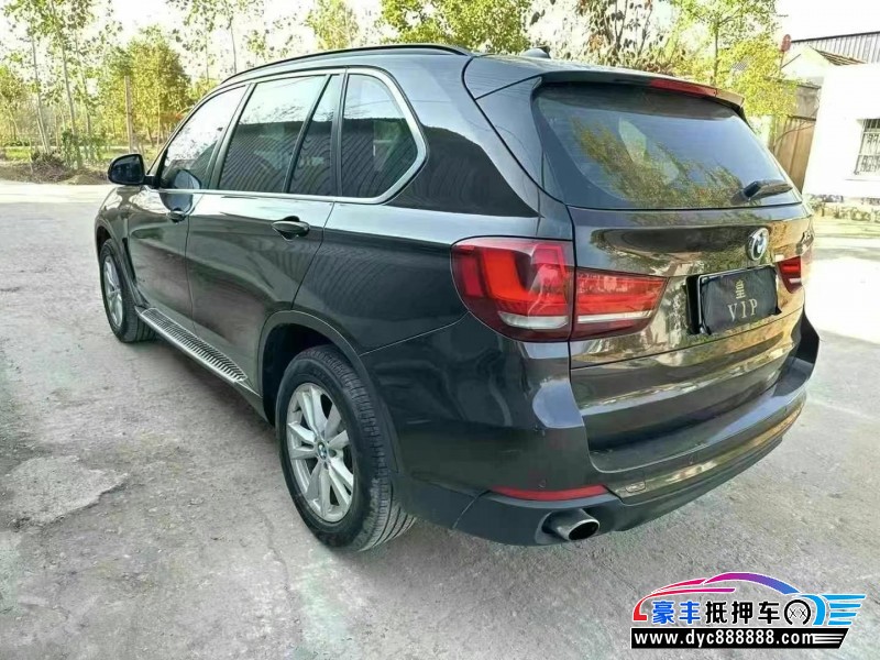 16年宝马X5轿车抵押车出售