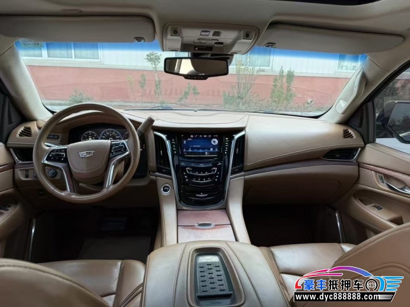 16年凯迪拉克凯雷德轿车抵押车出售