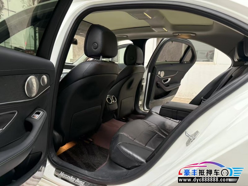 15年奔驰C轿车抵押车出售