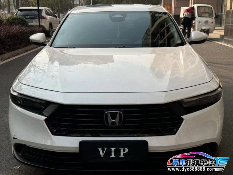 24年本田雅阁轿车抵押车出售