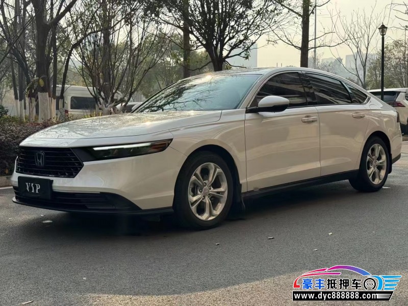 24年本田雅阁轿车抵押车出售