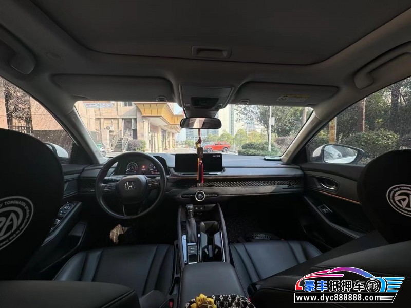 24年本田雅阁轿车抵押车出售