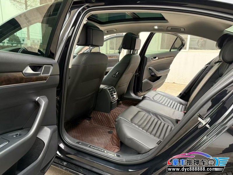 20年大众迈腾轿车抵押车出售