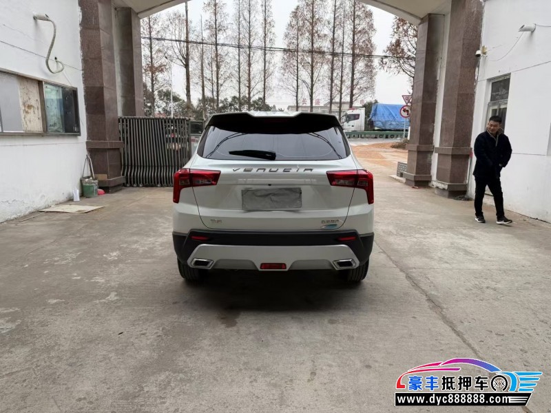 22年启辰T60轿车抵押车出售