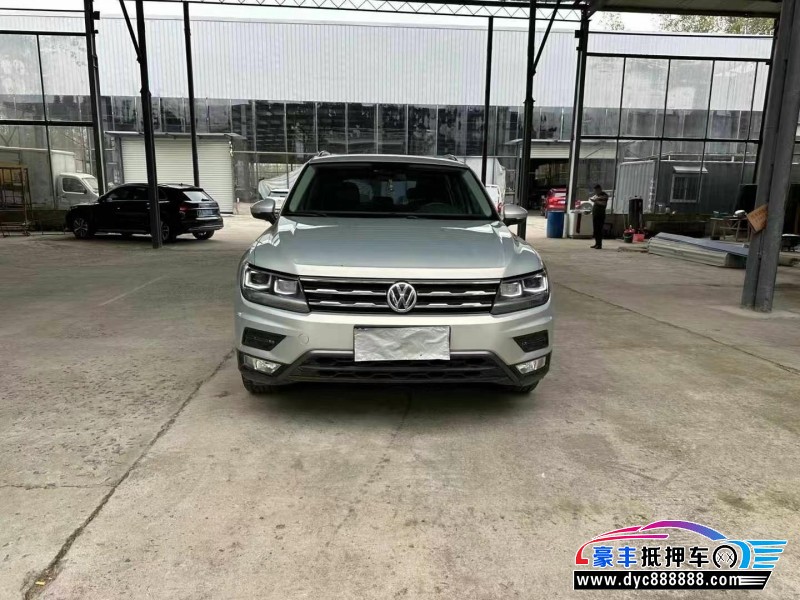 17年大众途观L轿车抵押车出售