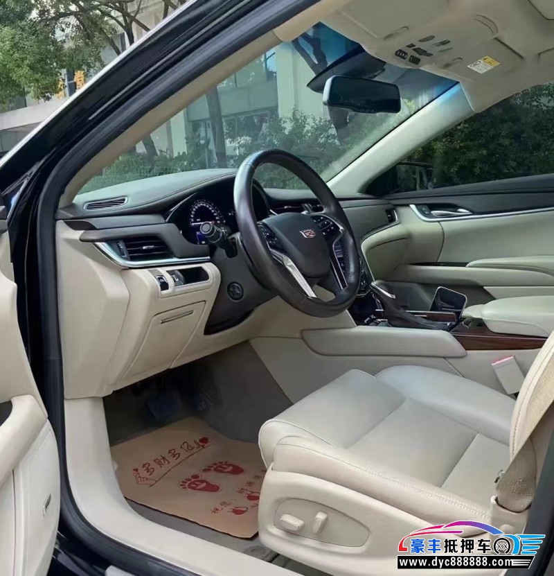 17年凯迪拉克XTS轿车抵押车出售