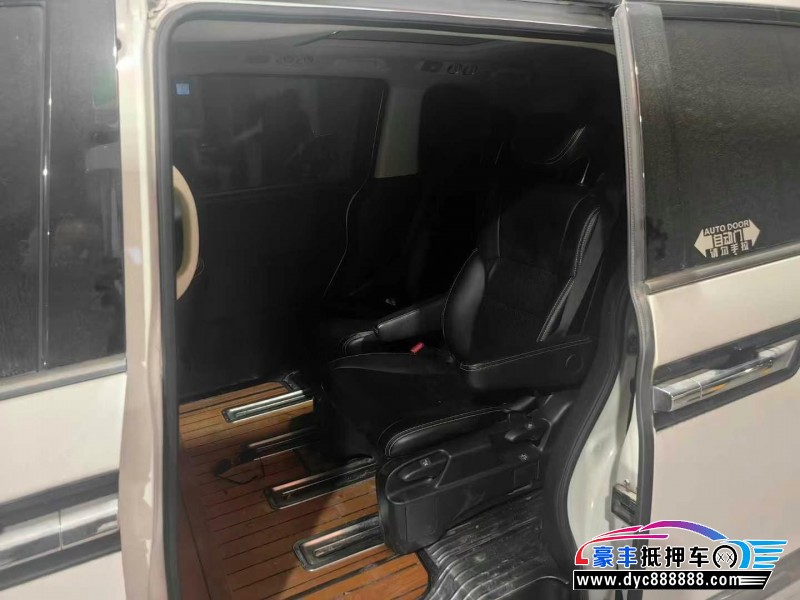 19年本田艾力绅轿车抵押车出售