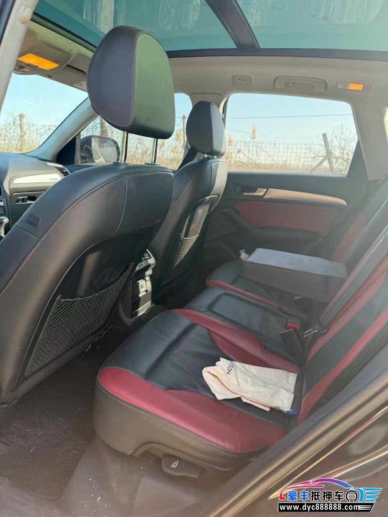 18年奥迪Q5轿车抵押车出售