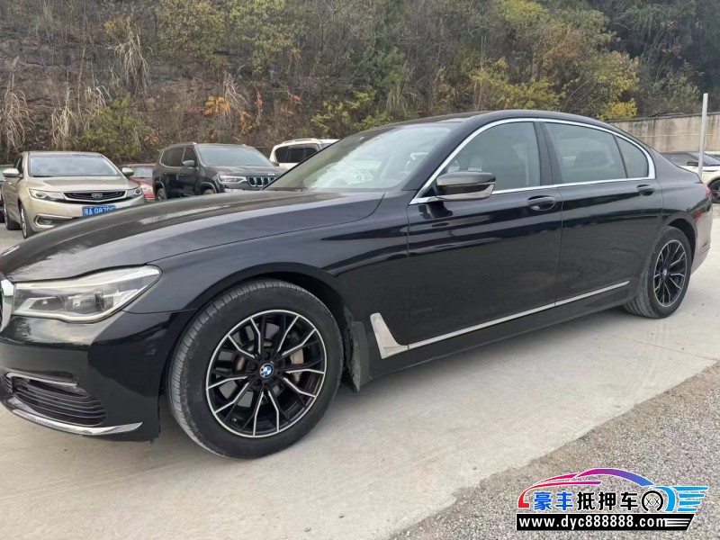 17年宝马7系轿车抵押车出售