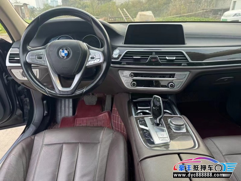 17年宝马7系轿车抵押车出售